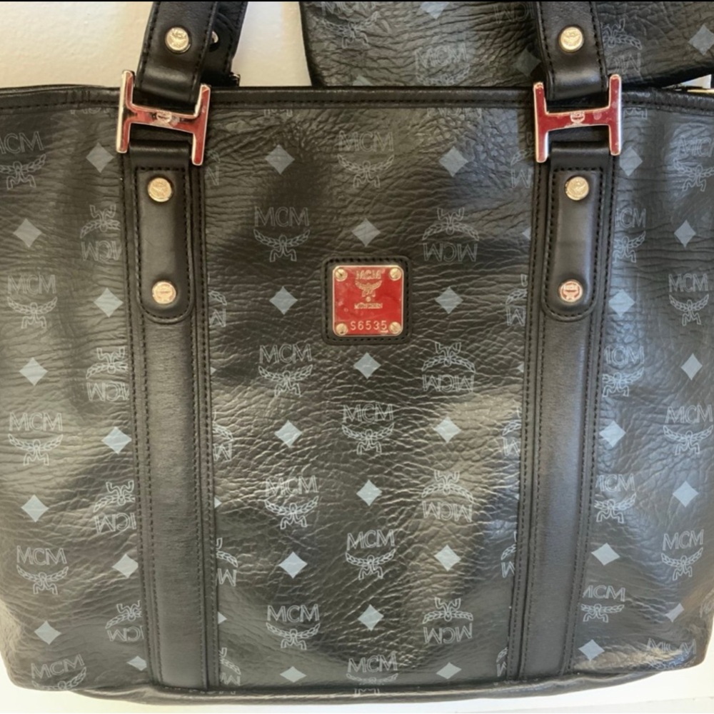 MCM Black and Gray Tote with Pouch - Picture 3 of 12